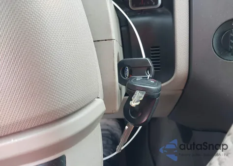 2013 Ford Expedition Xl from USA, damaged, VIN 1FMJU1G56DEF52042